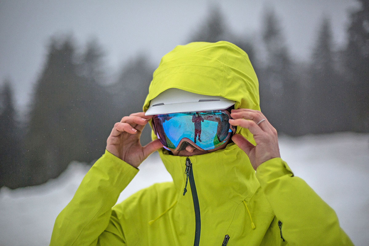 Patagonia discount snow gear